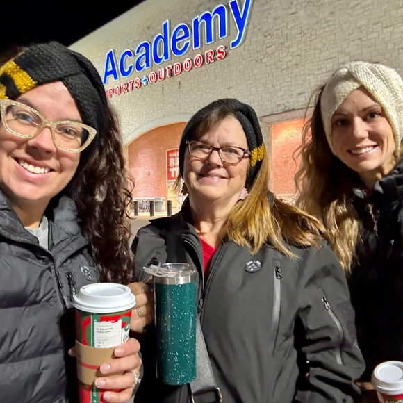 đâ¨Hi! Iâm Ash thanks for visiting my Closet⨠- Picture 15 of 16